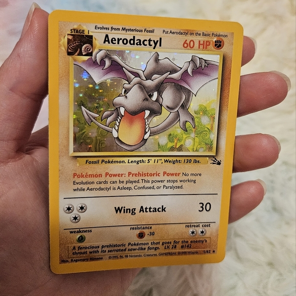 Aerodactyl Pokémon Card - Picture 3 of 3